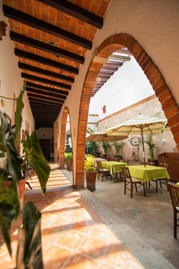 Hotel Meson De Los Remedios Morelia Esterno foto