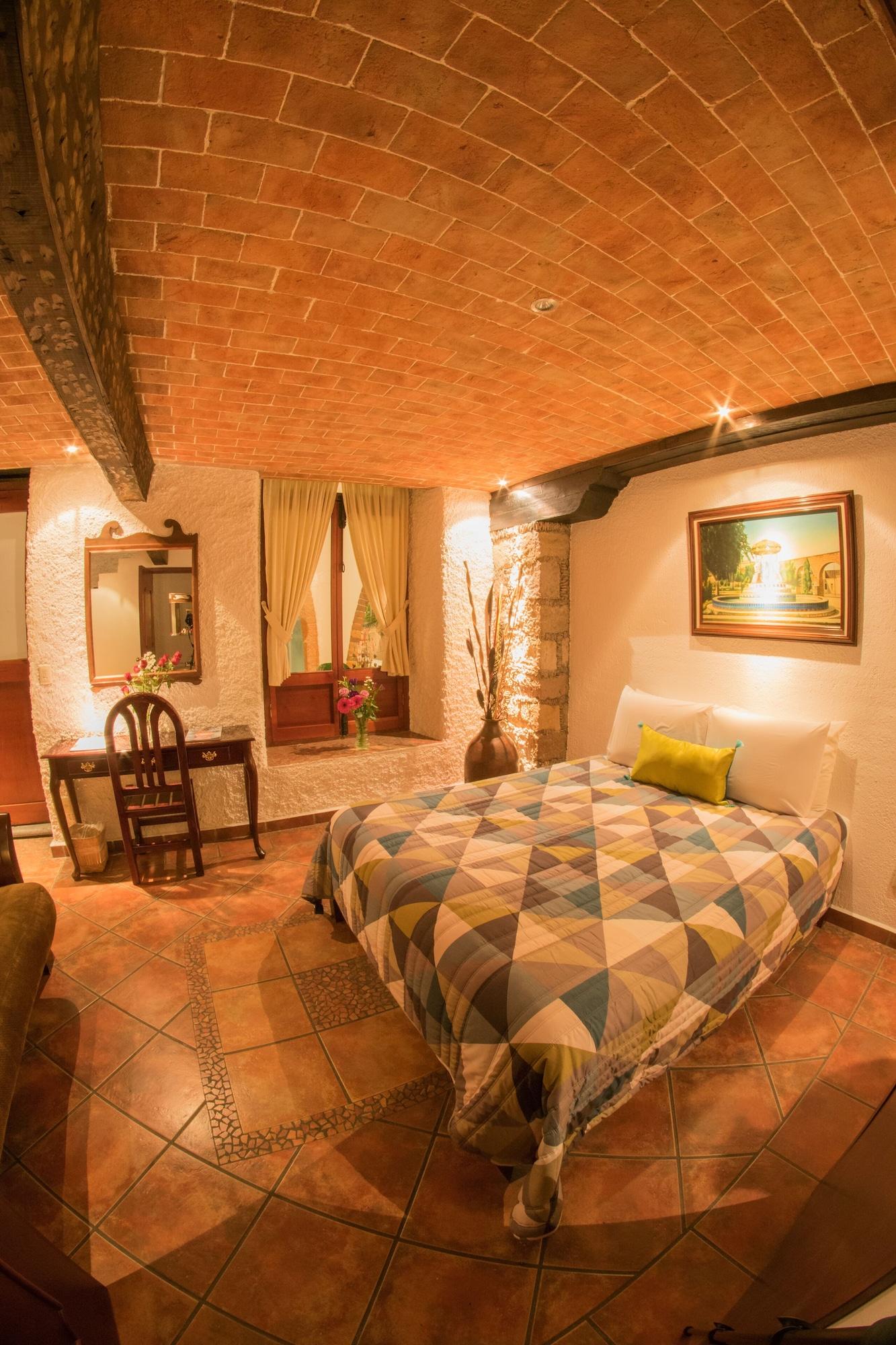 Hotel Meson De Los Remedios Morelia Esterno foto