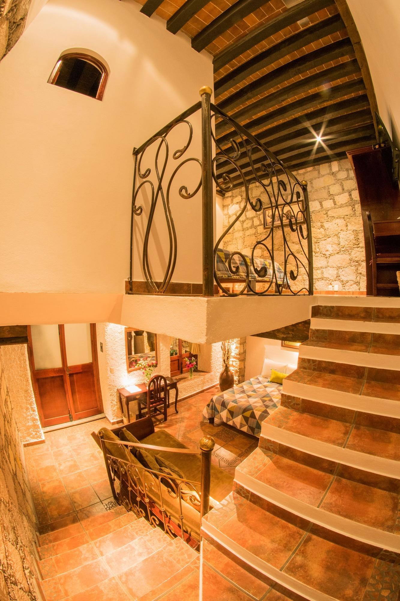 Hotel Meson De Los Remedios Morelia Esterno foto