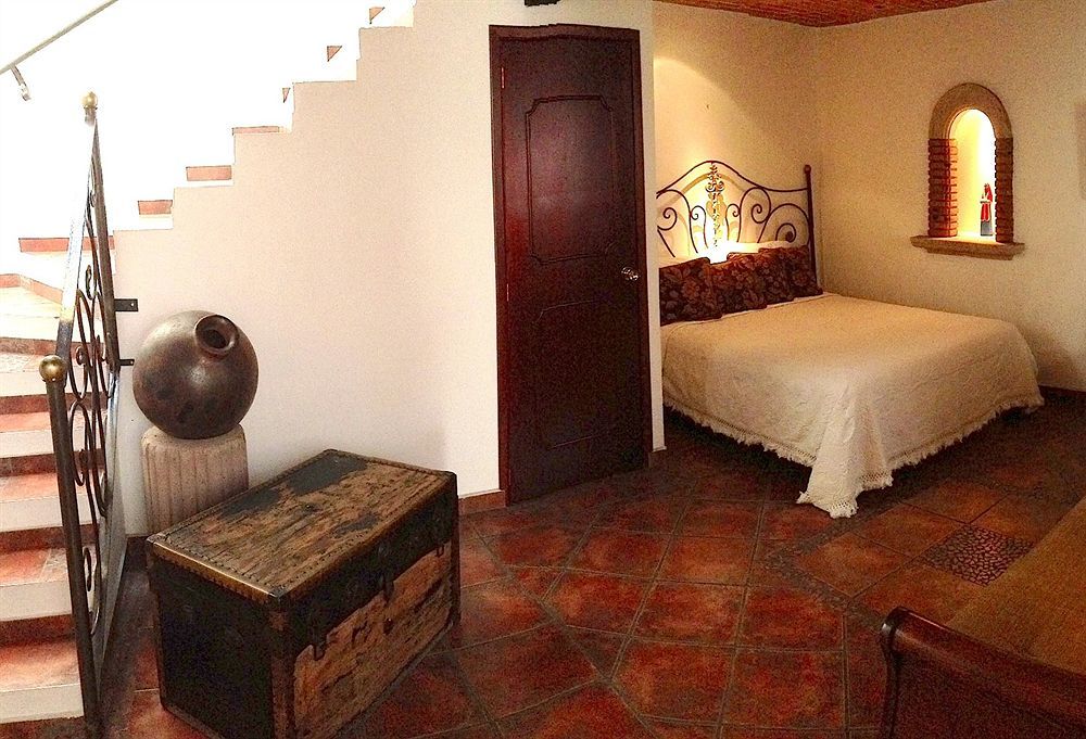 Hotel Meson De Los Remedios Morelia Esterno foto